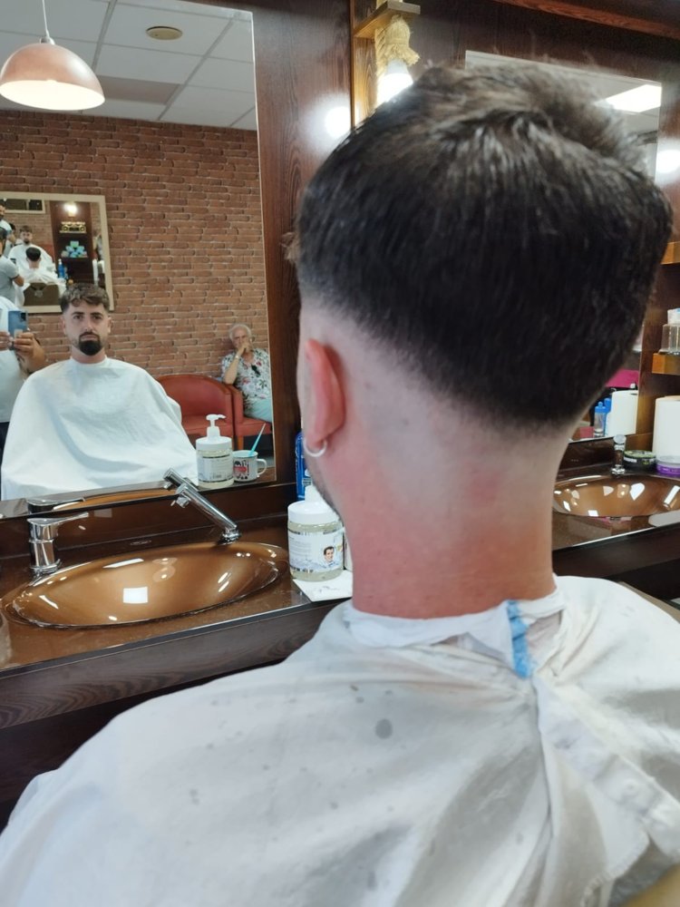 Acabado de nuca — Omar's Barber Shop Benidorm
